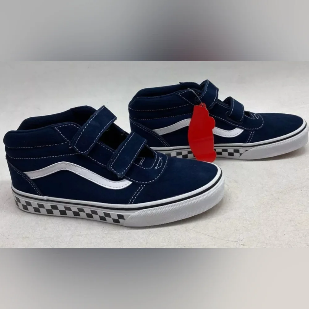 Vans® Ward Mid V Boys' Navy Sneakers Size M5 NWT MSRP $59.99 - Picture 3 of 7